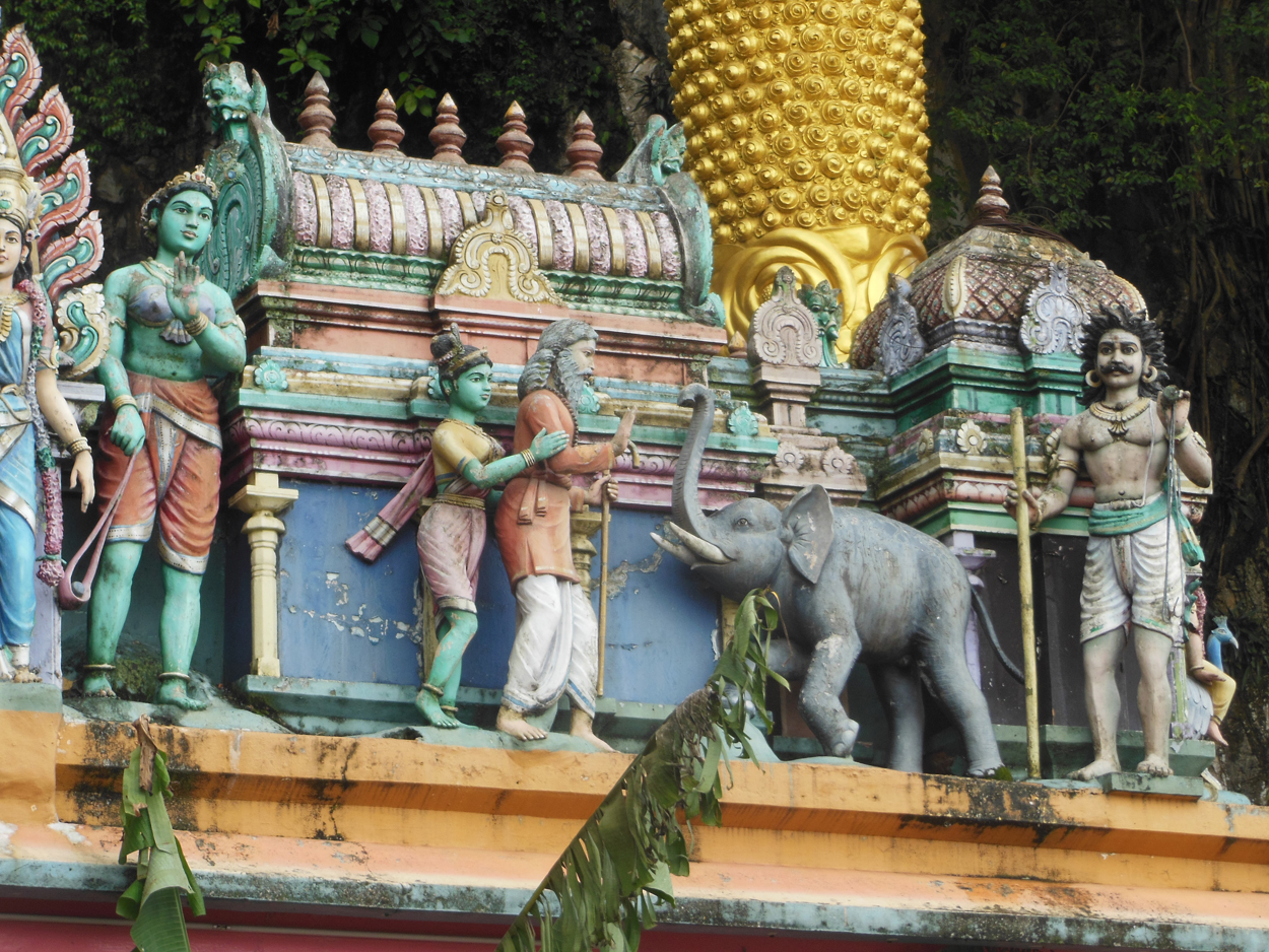 2013-11-03 Kuala Lumpur (Beim Tempel) 